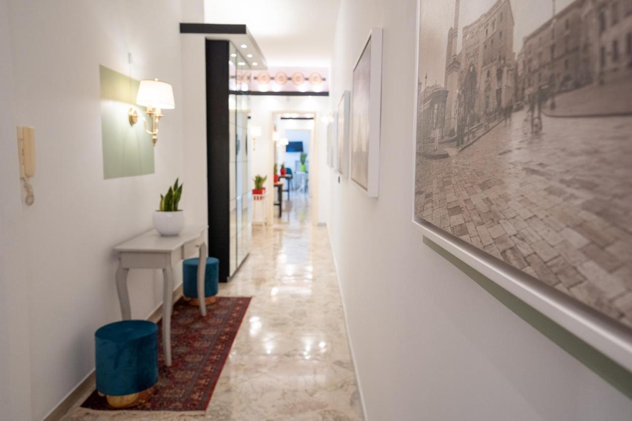 Cavour Bari Centro _ Brand City Life _ Buitenkant foto