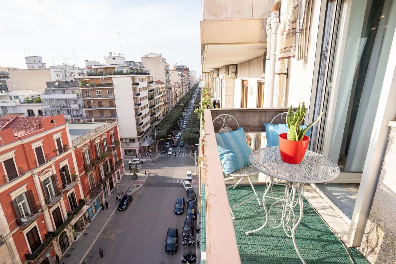 Cavour Bari Centro _ Brand City Life _ Buitenkant foto